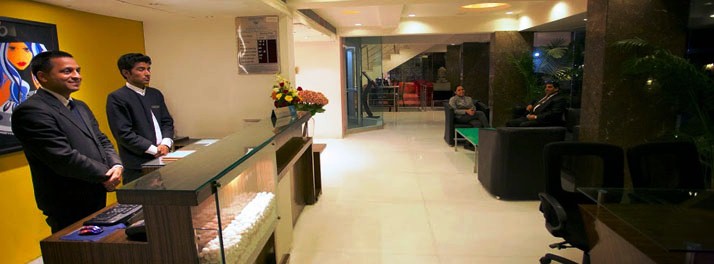 271/The Wall Street - Jaipur 02.jpg